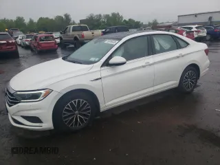 2019 Volkswagen Jetta SEL z VIN 3VWEB7BU8KM131988, wystawiony jako Copart lot #56008635 z przebiegiem 71 805 mil mil oraz Szkoda całkowita • Salvage title. Historia ofert i sprzedaży dostępna na DreamBid. Obrazek 1.