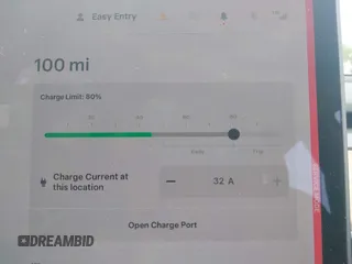 2020 Tesla Model 3 Standard Range Plus z VIN 5YJ3E1EA7LF806266, wystawiony jako IAAI lot #42242694 z przebiegiem 42 044 mil mil oraz . Historia ofert i sprzedaży dostępna na DreamBid. Obrazek 18.
