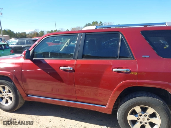 2011 Toyota 4Runner SR5 with VIN JTEZU5JR0B5023964, listed as a IAAI auction lot 41680096 with 245,326 mi miles. Bid and sale history available at carsss.com. Image 15.