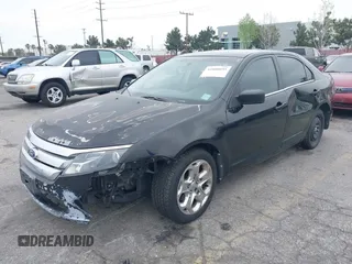 2011 Ford Fusion SE with VIN 3FAHP0HA2BR322918, listed as a IAAI auction lot 41886035 with 250,462 mi miles. Bid and sale history available at carsss.com. Image 2.