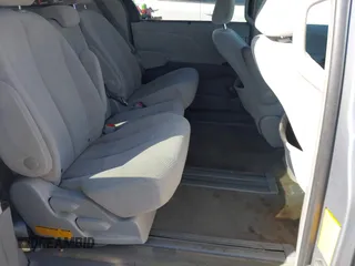 2012 Toyota Sienna LE AAS with VIN 5TDKK3DC5CS269377, listed as a IAAI auction lot 41828866 with 1 mi miles. Bid and sale history available at carsss.com. Image 8.