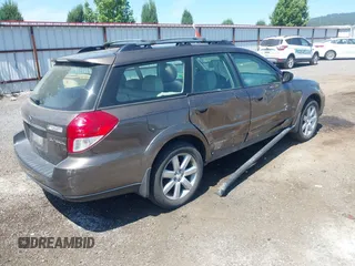 2008 Subaru Outback Limited с VIN 4S4BP62C787301362, выставлен на аукционе IAAI как лот 42473801 с пробегом 173 866 миль миль и . История ставок и продаж доступна на DreamBid. Изображение 4.