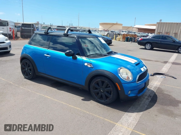 2010 MINI Hardtop S with VIN WMWMF7C51ATW89883, listed as a IAAI auction lot 42281047 with 121,847 mi miles and . Bid and sale history available at DreamBid. Image 1.