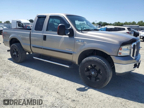 2007 Ford F-250 XL with VIN 1FTSX21P97EA24550, listed as a Copart auction lot 53909585 with 124,524 mi miles and Clean title. Bid and sale history available at DreamBid. Image 4.