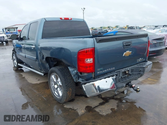 2011 Chevrolet Silverado 1500 LT with VIN 3GCPCSE08BG208197, listed as a IAAI auction lot 41865262 with 144,512 mi miles and . Bid and sale history available at DreamBid. Image 3.