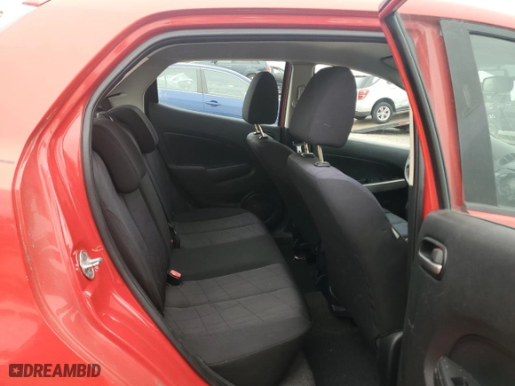 2011 Mazda Mazda2 Sport with VIN JM1DE1HZ8B0128484, listed as a Copart auction lot 52756635 with 143,691 mi miles and Salvage Title. Bid and sale history available at carsss.com. Image 10.
