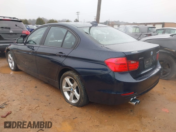 2013 BMW 3 Series 328i xDrive with VIN WBA3B3C54DF536675, listed as a IAAI auction lot 41185325 with 90,296 mi miles and . Bid and sale history available at carsss.com. Image 3.