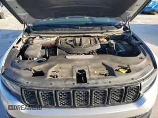 2024 Jeep Wagoneer Series II Carbide with VIN 1C4SJSBP8RS103079, listed as a Copart auction lot 47974685 with 15,990 mi miles and Salvage Title. Bid and sale history available at DreamBid. Image 13.