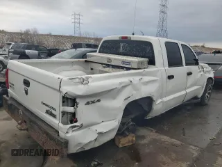 2011 Ram Dakota Bighorn/Lonestar with VIN 1D7RW3GP7BS638740, listed as a Copart auction lot 88751675 with 184,097 mi miles and Salvage Title. Bid and sale history available at carsss.com. Image 3.