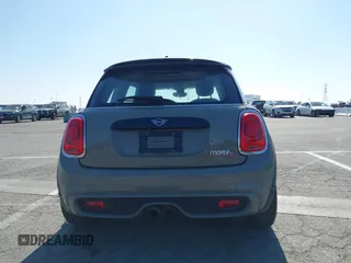 2019 MINI Hardtop Cooper S z VIN WMWXP7C51K2A50911, wystawiony jako IAAI lot #42194823 z przebiegiem 32 820 mil mil oraz . Historia ofert i sprzedaży dostępna na DreamBid. Obrazek 17.