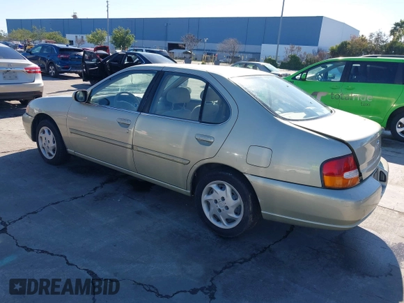 1999 Nissan Altima XE with VIN 1N4DL01D7XC108172, listed as a IAAI auction lot 41513029 with 192,958 mi miles. Bid and sale history available at carsss.com. Image 3.