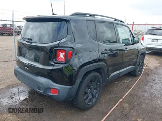 2018 Jeep Renegade Latitude with VIN ZACCJABB3JPH39597, listed as a IAAI auction lot 41858045 with 67,462 mi miles. Bid and sale history available at carsss.com. Image 4.