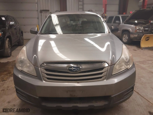 2010 Subaru Outback with VIN 4S4BRBAC8A3373365, listed as a IAAI auction lot 41647835 with 193,480 mi miles. Bid and sale history available at carsss.com. Image 6.