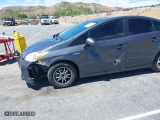 2015 Toyota Prius Four with VIN JTDKN3DU9F1966178, listed as a IAAI auction lot 41996941 with 240,784 mi miles. Bid and sale history available at carsss.com. Image 6.