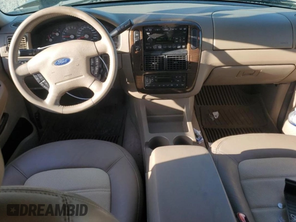 2003 Ford Explorer Eddie Bauer z VIN 1FMZU64K93UC10258, wystawiony jako Copart lot #75002904 z przebiegiem 191 287 mil mil oraz Szkoda całkowita • Salvage title. Historia ofert i sprzedaży dostępna na DreamBid. Obrazek 8.