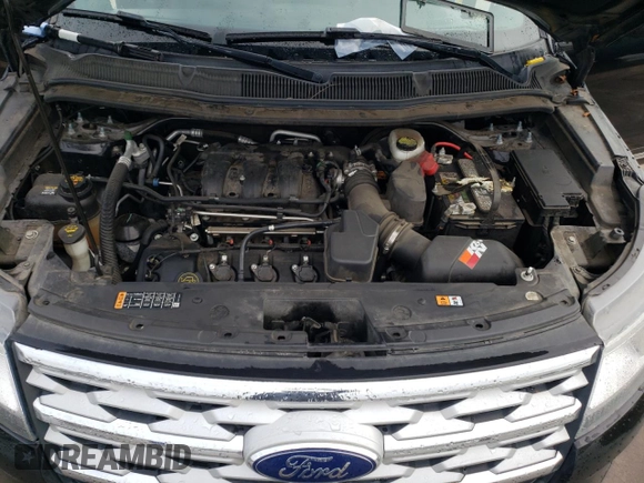 2018 Ford Explorer XLT z VIN 1FM5K8D8XJGC73918, wystawiony jako Copart lot #52388025 z przebiegiem 98 380 mil mil oraz Szkoda całkowita • Salvage title. Historia ofert i sprzedaży dostępna na DreamBid. Obrazek 12.