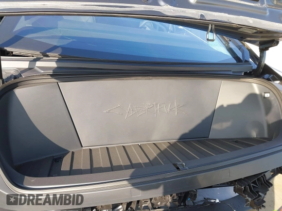 2024 Tesla Cybertruck с VIN 7G2CEHEDXRA050258, выставлен на аукционе IAAI как лот 41200586 с пробегом 495 миль миль и . История ставок и продаж доступна на DreamBid. Изображение 10.