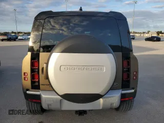 2020 Land Rover Defender HSE z VIN SALE9EEU7L2014905, wystawiony jako Copart lot #85282394 z przebiegiem 34 922 mil mil oraz Szkoda całkowita • Salvage title. Historia ofert i sprzedaży dostępna na DreamBid. Obrazek 6.