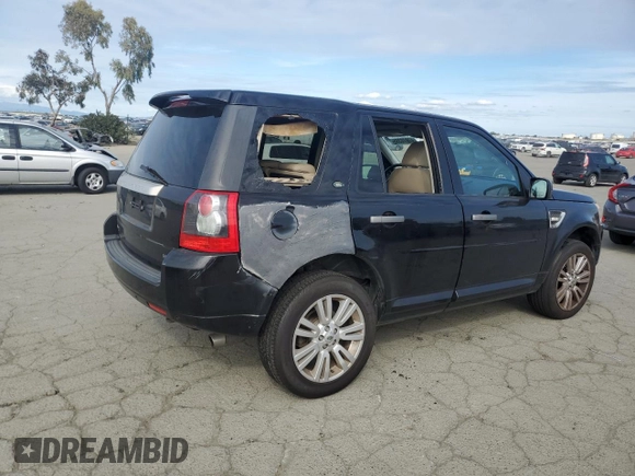 2010 Land Rover LR2 HSE z VIN SALFR2BN7AH185745, wystawiony jako Copart lot #47870395 z przebiegiem 175 661 mil mil oraz Szkoda całkowita • Salvage title. Historia ofert i sprzedaży dostępna na DreamBid. Obrazek 3.