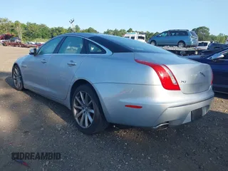 2011 Jaguar XJ with VIN SAJWA1CB1BLV05526, listed as a IAAI auction lot 40162505 with 56,961 mi miles and . Bid and sale history available at DreamBid. Image 3.