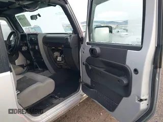 2008 Jeep Wrangler X with VIN 1J4FA24168L639817, listed as a IAAI auction lot 41142546 with 147,501 mi miles and . Bid and sale history available at DreamBid. Image 5.