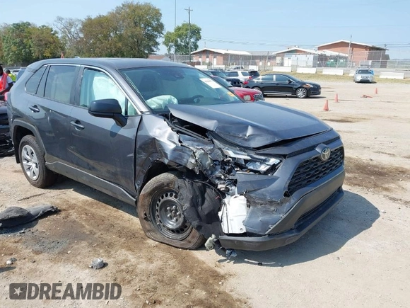 2024 Toyota RAV4 LE with VIN 2T3H1RFV2RW331629, listed as a IAAI auction lot 40160971 with 318 mi miles. Bid and sale history available at carsss.com. Image 1.