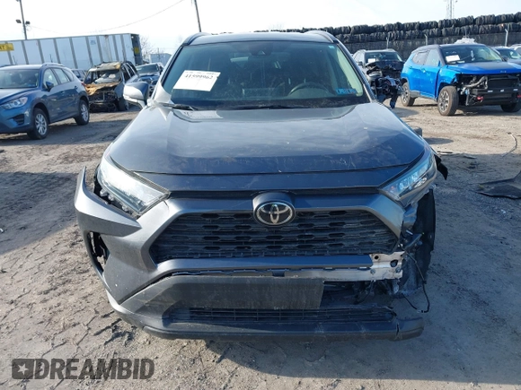 2021 Toyota RAV4 LE with VIN 2T3G1RFV3MC168172, listed as a IAAI auction lot 41599962 with 34,006 mi miles. Bid and sale history available at carsss.com. Image 12.