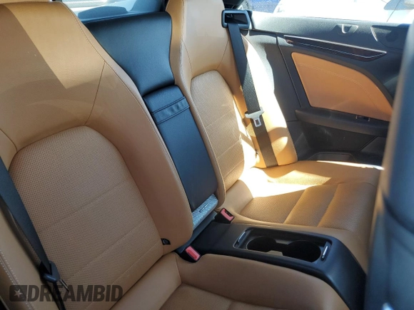 2014 Mercedes-Benz E 350 with VIN WDDKK5KF2EF274702, listed as a Copart auction lot 50401895 with 52,832 mi miles and Salvage Title. Bid and sale history available at DreamBid. Image 10.