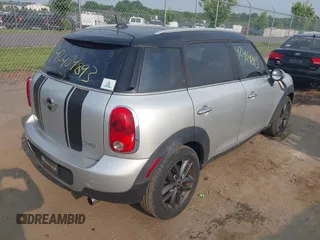 2012 MINI Countryman с VIN WMWZB3C5XCWM30143, выставлен на аукционе IAAI как лот 42404893 с пробегом 143 836 миль миль и . История ставок и продаж доступна на DreamBid. Изображение 4.