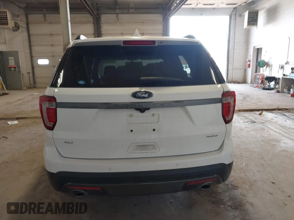 2017 Ford Explorer XLT с VIN 1FM5K8D82HGD99409, выставлен на аукционе IAAI как лот 41843212 с пробегом 150 095 миль миль и . История ставок и продаж доступна на DreamBid. Изображение 17.
