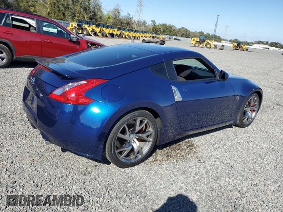 2017 Nissan 370Z with VIN JN1AZ4EH8HM954423, listed as a Copart auction lot 46236975 with 28,992 mi miles and Salvage Title. Bid and sale history available at DreamBid. Image 3.