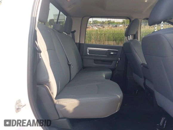 2016 Ram 2500 Big Horn with VIN 3C6UR5DL3GG308608, listed as a IAAI auction lot 42393359 with 180,610 mi miles and . Bid and sale history available at DreamBid. Image 8.