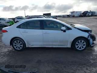2022 Toyota Corolla LE with VIN JTDEPMAE2N3020162, listed as a IAAI auction lot 41146438 with 71,265 mi miles and . Bid and sale history available at DreamBid. Image 14.