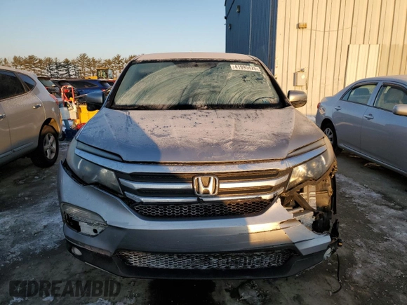 2016 Honda Pilot EX with VIN 5FNYF5H31GB029161, listed as a Copart auction lot 41995425 with 124,793 mi miles and Salvage Title. Bid and sale history available at carsss.com. Image 5.