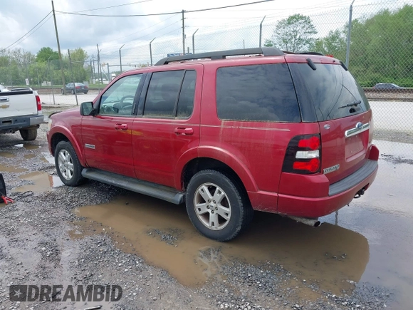 2007 Ford Explorer XLT with VIN 1FMEU73E67UB66077, listed as a IAAI auction lot 42121326 with 157,251 mi miles. Bid and sale history available at carsss.com. Image 3.
