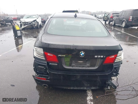 2016 BMW 5 Series 535i xDrive with VIN WBA5B3C55GG260370, listed as a IAAI auction lot 41100850 with 1 mi miles. Bid and sale history available at carsss.com. Image 15.