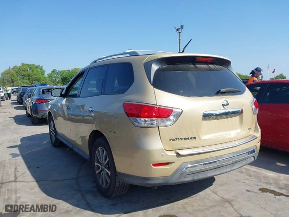 2013 Nissan Pathfinder SL with VIN 5N1AR2MN1DC657885, listed as a IAAI auction lot 41870987 with 167,875 mi miles. Bid and sale history available at carsss.com. Image 3.