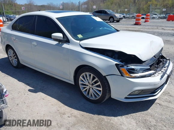 2015 Volkswagen Jetta SE with VIN 3VWD07AJ8FM284756, listed as a IAAI auction lot 42038453 with 127,112 mi miles and . Bid and sale history available at DreamBid. Image 1.