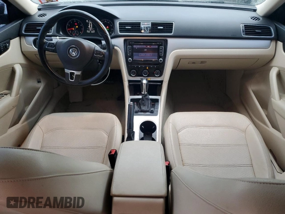 2013 Volkswagen Passat SE w/Sunroof & Nav with VIN 1VWBP7A36DC127911, listed as a Copart auction lot 83520534 with 71,814 mi miles and Salvage Title. Bid and sale history available at carsss.com. Image 8.