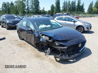 2024 Mazda 3 S Select Sport z VIN 3MZBPABM9RM426061, wystawiony jako IAAI lot #42429164 z przebiegiem 21 133 mil mil oraz . Historia ofert i sprzedaży dostępna na DreamBid. Obrazek 1.