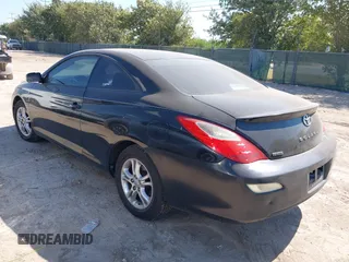 2007 Toyota Solara SE z VIN 4T1CE30P47U753803, wystawiony jako IAAI lot #41371549 z przebiegiem 153 016 mil mil oraz . Historia ofert i sprzedaży dostępna na DreamBid. Obrazek 3.