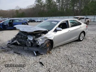 2015 Toyota Camry XLE with VIN 4T1BF1FK5FU911346, listed as a Copart auction lot 43369185 with 67,404 mi miles and Salvage Title. Bid and sale history available at DreamBid. Image 1.