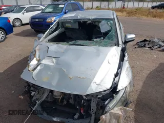 2015 Honda Civic Sedan SE with VIN 2HGFB2F7XFH527666, listed as a IAAI auction lot 41517883 with 1 mi miles. Bid and sale history available at carsss.com. Image 6.