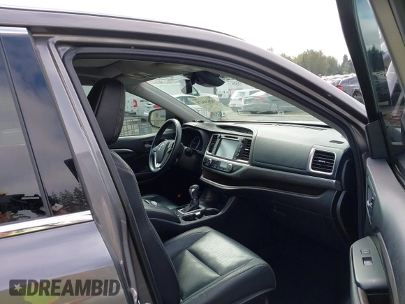 2017 Toyota Highlander Limited with VIN 5TDDZRFH8HS380934, listed as a IAAI auction lot 42630478 with 87,634 mi miles and . Bid and sale history available at DreamBid. Image 5.