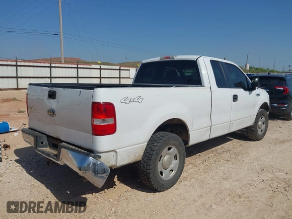 2005 Ford F-150 XLT with VIN 1FTPX14505NA67097, listed as a IAAI auction lot 42012449 with 192,258 mi miles. Bid and sale history available at carsss.com. Image 4.