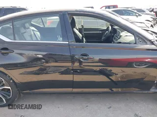 2023 Nissan Altima SR z VIN 1N4BL4CV6PN384206, wystawiony jako IAAI lot #41753570 z przebiegiem 32 594 mil mil oraz . Historia ofert i sprzedaży dostępna na DreamBid. Obrazek 14.