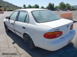 2002 Chevrolet Prizm with VIN 1Y1SK52882Z407500, listed as a IAAI auction lot 41929255 with 1 mi miles. Bid and sale history available at carsss.com. Image 3.