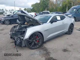 2018 Chevrolet Camaro 2SS with VIN 1G1FH1R72J0159136, listed as a IAAI auction lot 41540051 with Not provided miles and . Bid and sale history available at DreamBid. Image 17.
