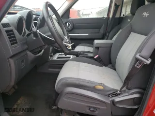 2007 Dodge Nitro R/T with VIN 1D8GT58697W704119, listed as a Copart auction lot 49498075 with 258,399 mi miles and Salvage Title. Bid and sale history available at carsss.com. Image 7.