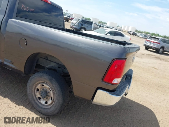 2018 Ram 2500 Tradesman with VIN 3C6UR5CJ7JG117166, listed as a IAAI auction lot 41865140 with 174,607 mi miles and . Bid and sale history available at DreamBid. Image 6.